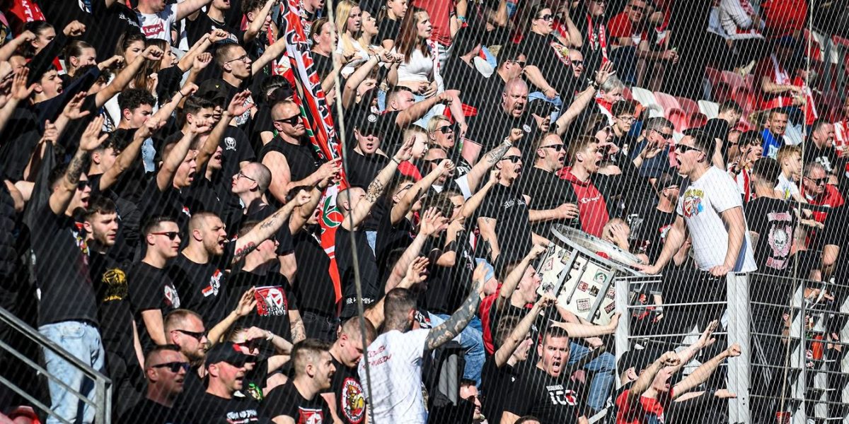 Fanii Diosgyőr, fideli corăbiei: Nu abandonează echipa