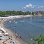 Britanicii descoperă litoralul bulgăresc: Rivalizează Coasta Amalfi, dar e mai ieftin