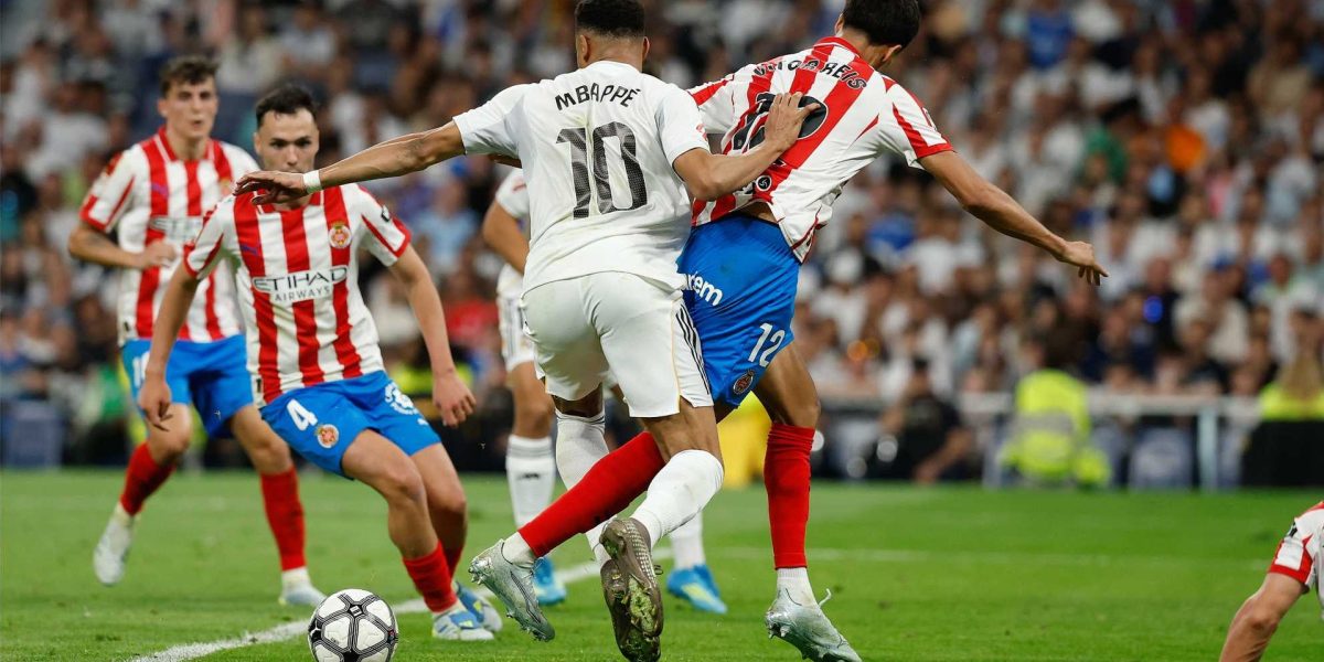 Peniuălti ca-n spațiu: Scandal la un meci, acuzații dure