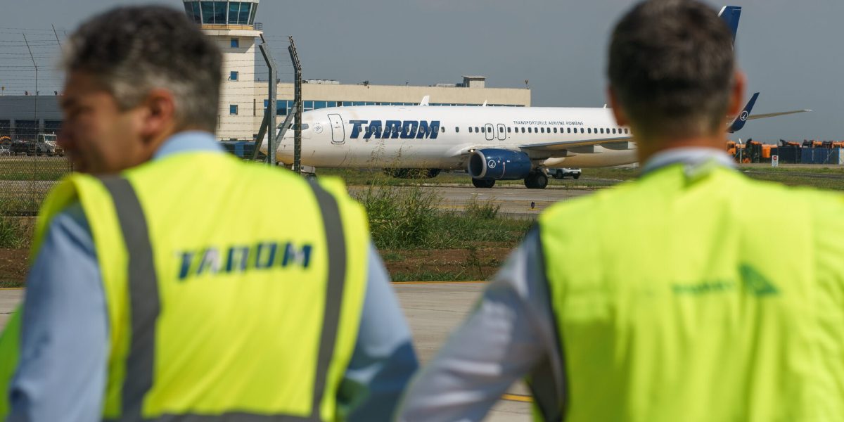 Zborurile din Europa, compromise de criza kerosenului: România poate profita