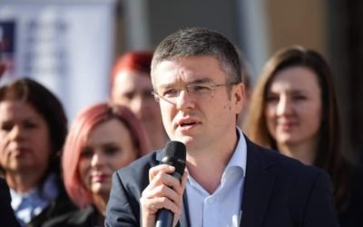 Guvernul a aprobat măsuri pentru plata salariilor în companiile aflate în dificultate, anunță MINISTERUL Economiei București – Angajații companiilor aflate în dificultate vor putea primi salarii prin mecanisme finanțate de stat, după ce GUVERNUL a adoptat două acte normative în acest sens