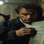 Percheziții în Botoșani: Bărbat, filmat cu pistolul, amenința o persoană