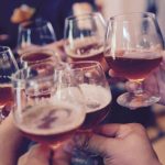 Cât durează SĂ scapi de alcool? Etilotestul te poate lăsa FĂRĂ permis