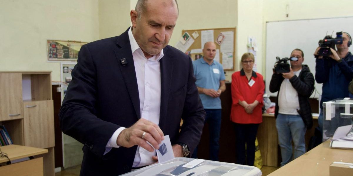 Radev, chemare la mobilizare în Bulgaria: Votul cumpărat, mare problemă la anticipate