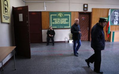 Alegeri în Bulgaria: Haos cu șefi absenți și Radev, „Orban” bulgar?