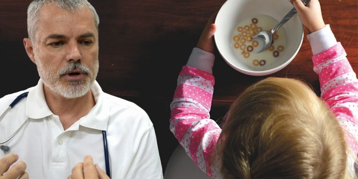 Mierea pentru bebeluși: De ce este interzisă până la un an București – Mierea de albine, adesea considerată un aliment sănătos și natural, prezintă un pericol real pentru sugari