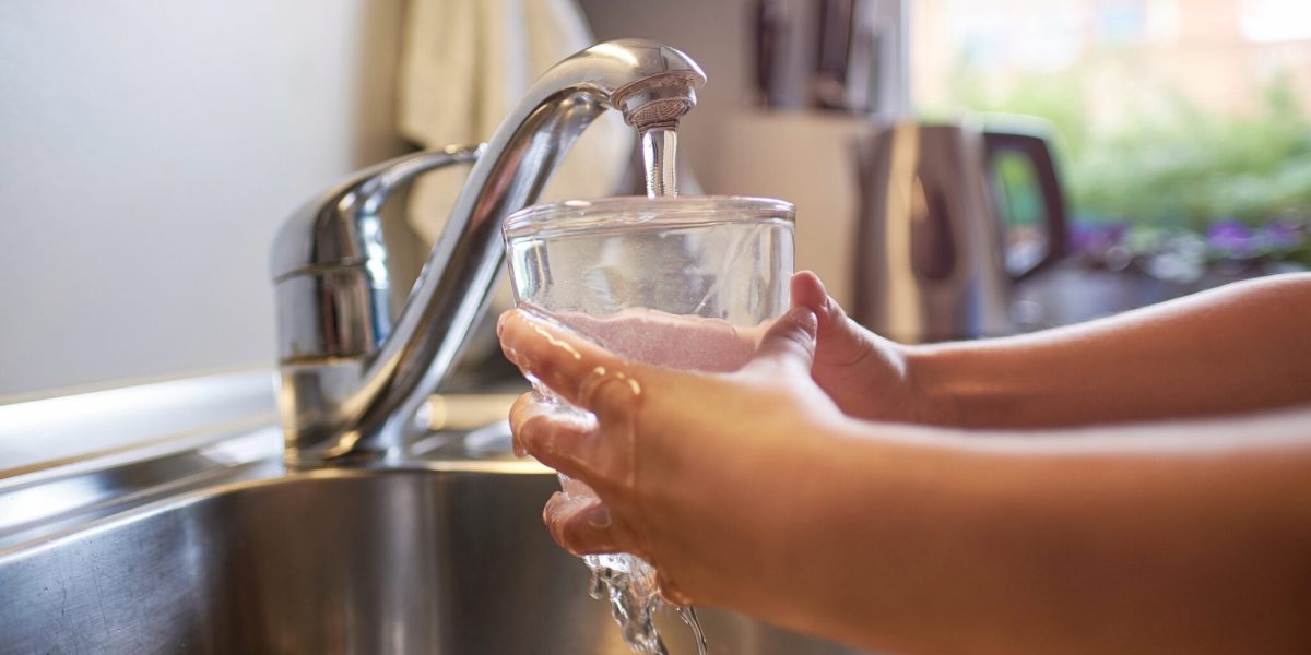 Apa rece se oprește în București: Zonele afectate și intervalul 21-23 aprilie