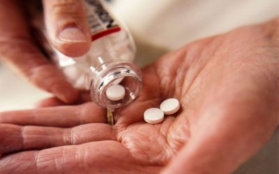 Un medicament banal din casă reduce riscul de cancer: Explicația medicilor