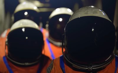 Astronauții de pe Artemis II stabilesc recorduri istorice în drum spre Lună În cadrul misiunii Artemis II, astronauții au marcat luni un nou capitol în istoria explorării spațiale, atingând cea mai mare distanță față de Pământ înregistrată vreodată de ființe umane