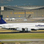 Lufthansa avertizează asupra posibilelor penurii de kerosen în afara Europei, pe fondul tensiunilor din Orientul Mijlociu Grupul Lufthansa, cel mai mare transportator aerian european, anticipează posibile probleme de aprovizionare cu kerosen în afara Europei, din cauza perturbărilor cauzate de tensiunile din Orientul Mijlociu