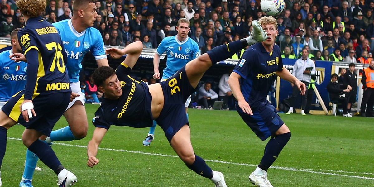 Șoc în Serie A: Napoli se poticnește, Interul lui Chivu, la un pas de etapa perfectă