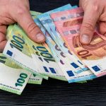 Austria: 60+ angajați TVR, salarii de peste 170.000 euro anual. Cât încasează șefii din România