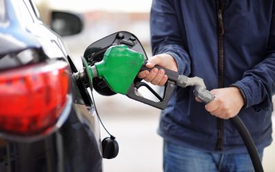 Consiliul fiscal al Poloniei avertizează asupra riscurilor măsurilor guvernamentale privind prețurile la combustibili Măsurile guvernului polonez de reducere a prețurilor la combustibili sunt prost planificate, costisitoare și prezintă riscuri de creștere a inflației, avertizează Consiliul fiscal al țării