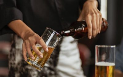 Atenție, grupă sanguină: Medicii avertizează asupra alcoolului