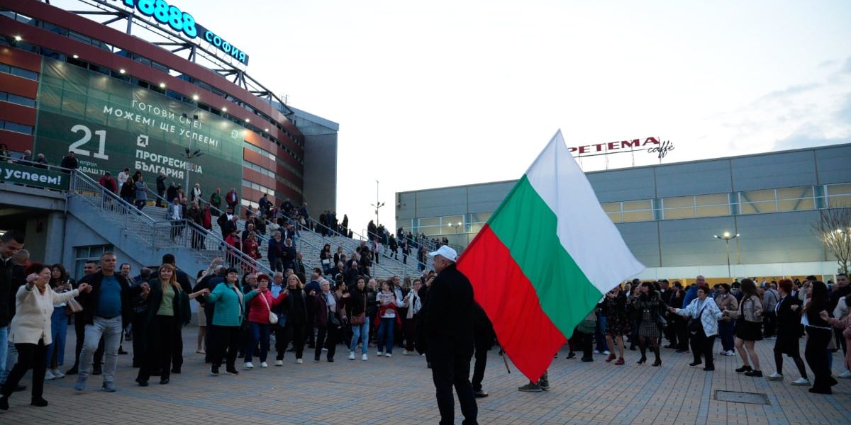 A 8-a rundă de vot în 5 ani: România, blocată în criză politică