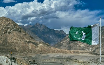 Pakistan: Rationare de curent electric, din cauza războiului din Orientul Mijlociu