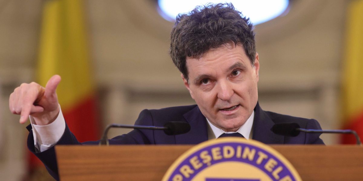 Nicușor Dan: Dosarele Mineriadei și Revoluției, un eșec al justiției Președintele Nicușor Dan a catalogat drept eșec al justiției române nesoluționarea dosarelor privind Mineriada și Revoluția