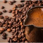 Cafeaua, un lux tot mai scump: Scumpire record de peste 23% în România