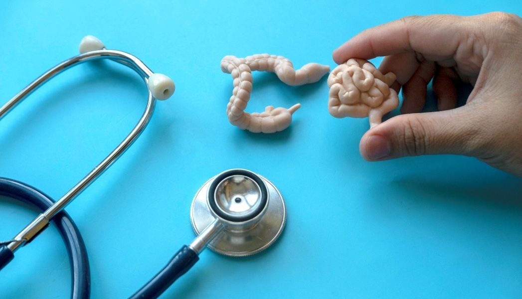 Tineri loviți de cancerul de colon: De ce crește alarmant, la nivel global?