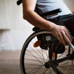 Dreptul persoanelor cu handicap, ignorat crunt: Autoritățile au decis