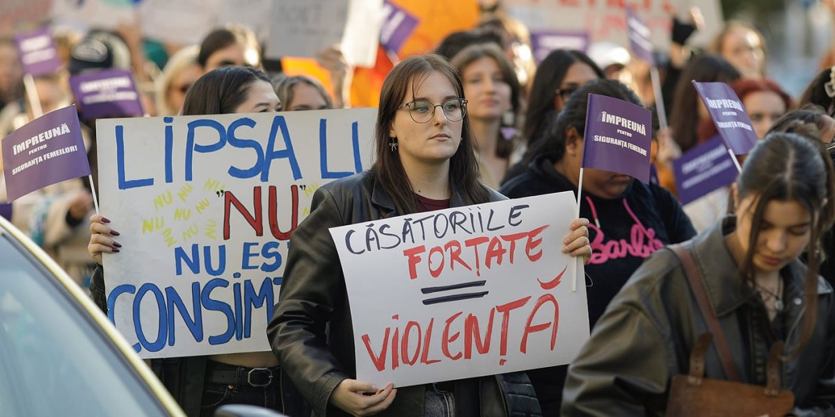 Abuzurile asupra minorilor: Tradițiile NU justifică violența în România