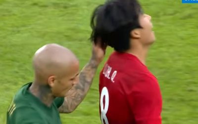 Alexandru Mitriță, suspendat după un gest necugetat în China Extrema stânga română Alexandru Mitriță a fost suspendat pentru patru etape de Asociația Chineză de Fotbal, după ce a fost eliminat într-un meci din prima ligă chineză