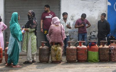 Criza de gaz în India: Războiul din Orientul Mijlociu închide bucătăriile celei mai populate țări din lume Războiul din Orientul Mijlociu a declanșat o penurie severă de gaz petrolier lichefiat (GPL) în India, cea mai populată țară din lume