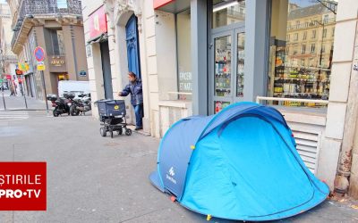 Uncut un om al străzii a primit o șansă: Lucrează, dar tot doarme în cort