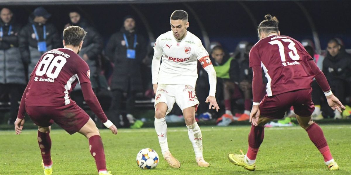 CFR Cluj – Dinamo: ECHIPELE DE START! Surprize la Kopic: Musi și Armstrong, pe bancă