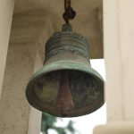 Clopotul l-a trântit la pământ pe clopotar, chiar la slujba de Înviere