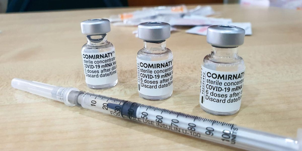 România, condamnată la plata a peste 3 miliarde de lei către Pfizer și BioNTech Tribunalul de Primă Instanță Francofon din Bruxelles a emis, miercuri, o decizie care obligă România să plătească peste 3 miliarde de lei către companiile farmaceutice Pfizer și BioNTech