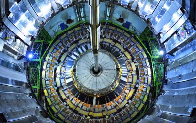 Acceleratorul Mondial dezvăluie materia primordială de după Big Bang