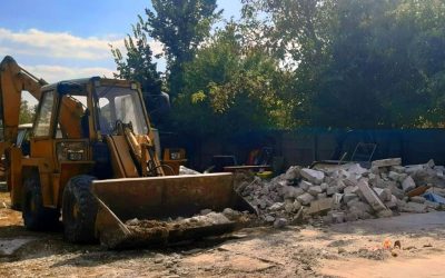 A demarat demolările: 55 de construcții ilegale vor dispărea în curând