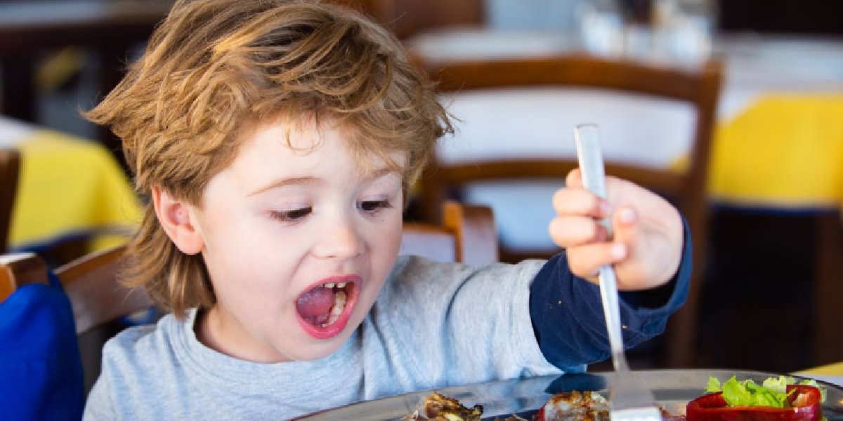 Nu e moft, e biologic: De ce simțim o poftă nebună de mâncare