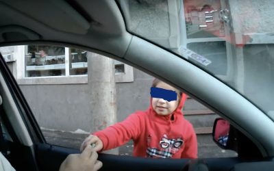 Peste 400 de victime ale traficului de persoane, majoritatea români și bulgari, identificate în Grecia Peste 400 de persoane, suspecte a fi victime ale traficului sau exploatării, au fost găsite cerșind în Atena și Salonic în primele trei luni ale acestui an