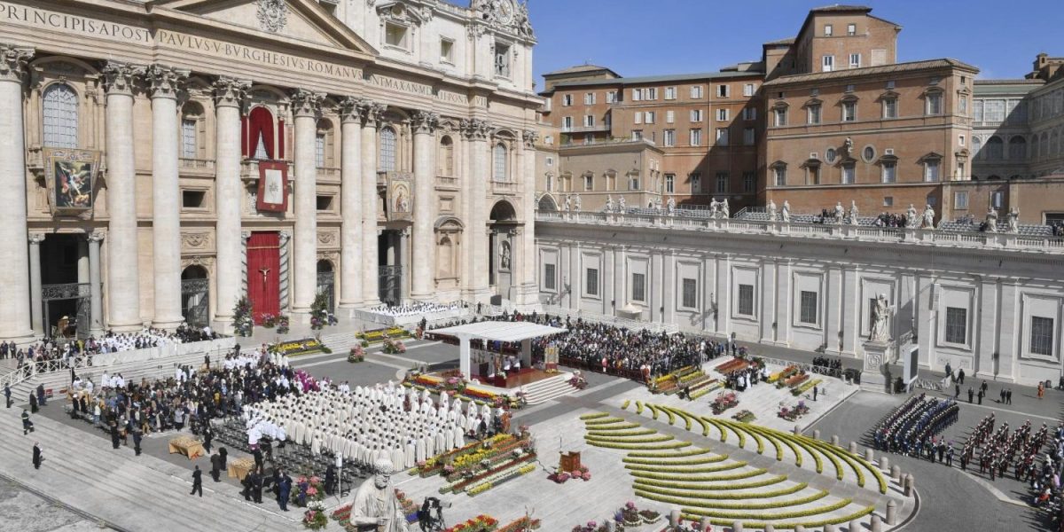 Tv: Slujba învierii, cu leon xiv și mesajul „urbi et orbi”, la tvr2