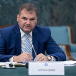 AUR, miza luptei politice: Cine iese câștigător din scandalul unguresc?