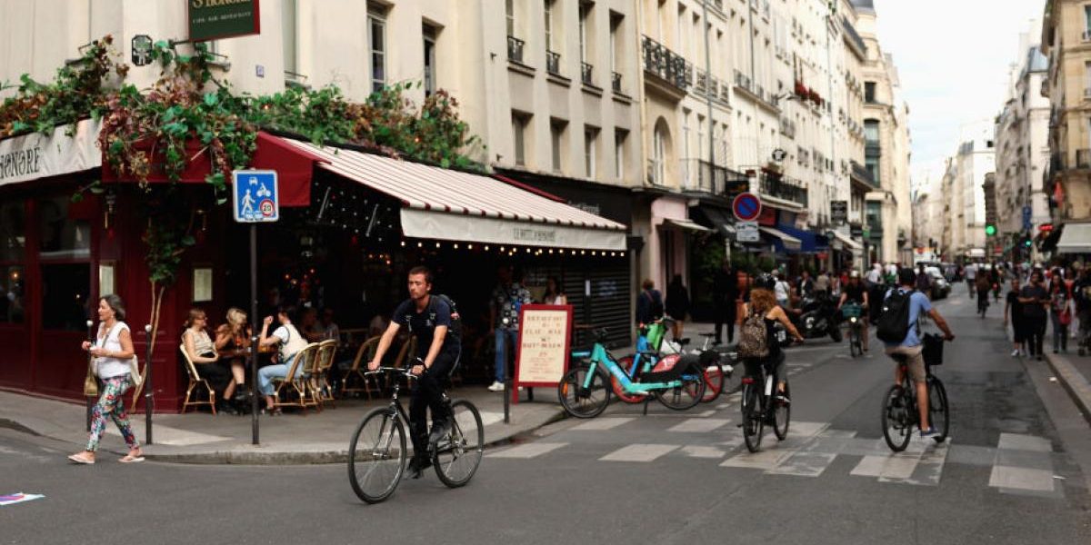 Parisul, transformare radicală: De la mașini, la biciclete. „Lipsea curajul”