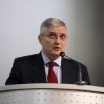 Criza Vieții: Românii, sufocați de facturi. Ce soluții are Guvernul?