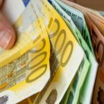 Româncă din Italia, păcălită crunt de o femeie din Turda, travestită