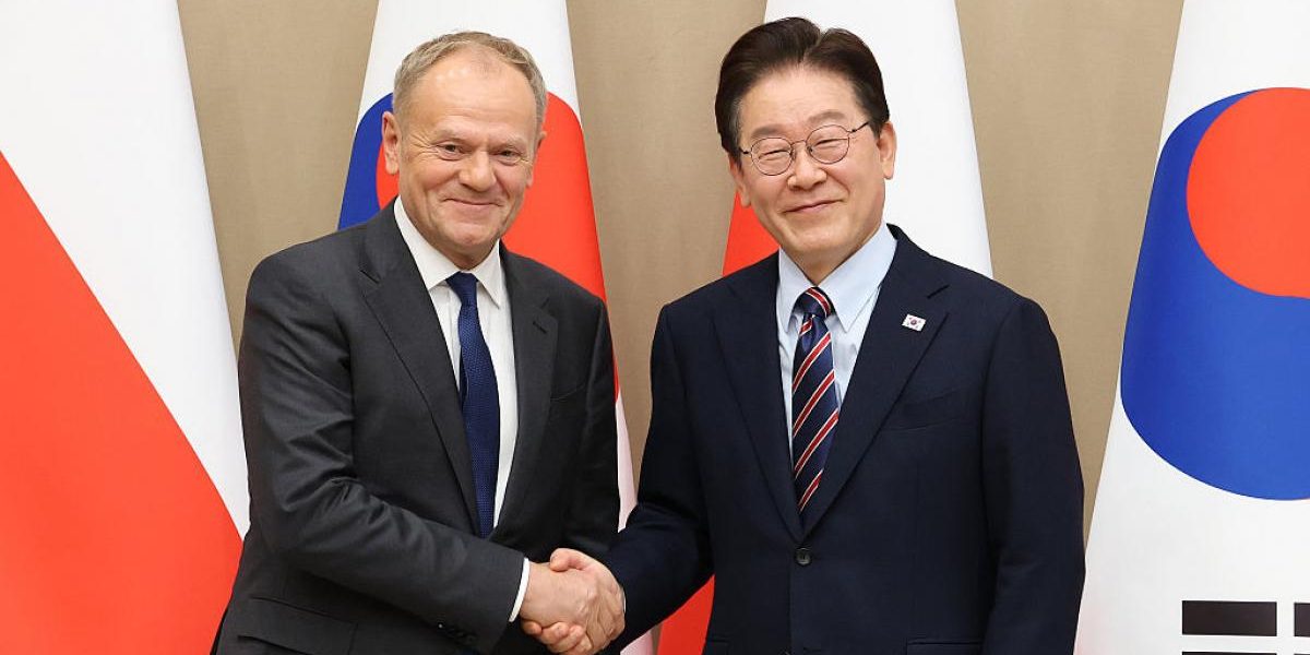 Polonia bagă 40 mld € în armament sud-coreean. Ce prevede pactul de la Seul