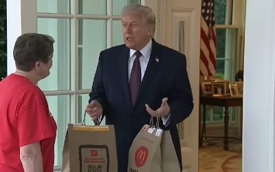 Trump a mâncat de la McDonald’s în timpul crizei din Ormuz