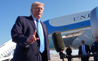 Trump amenință cu blocarea Strâmtorii Ormuz, Iranul ripostează dur