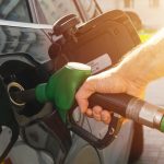 Motorina, mai ieftină! Prețuri neașteptate la pompe în România, chiar azi