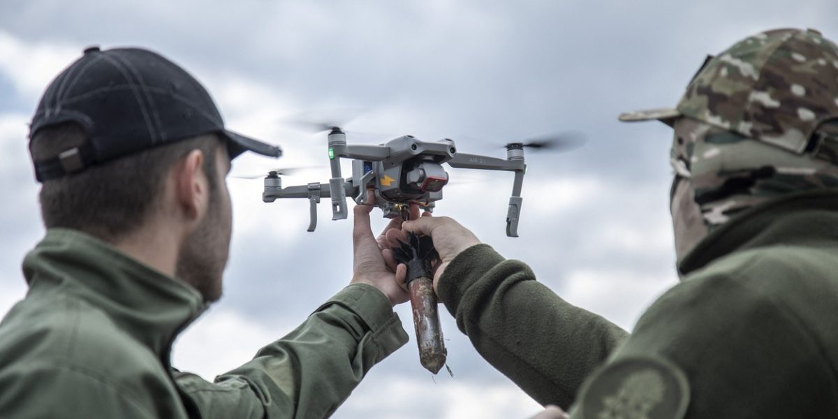 Dronele schimbă fața războiului în Ucraina, Europa, depășită