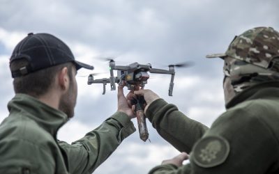 Dronele schimbă fața războiului în Ucraina, Europa, depășită