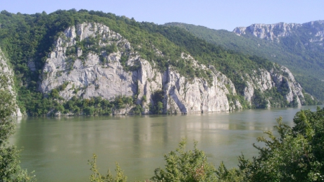 Debitul Dunării, alarmant de mic la intrarea în România