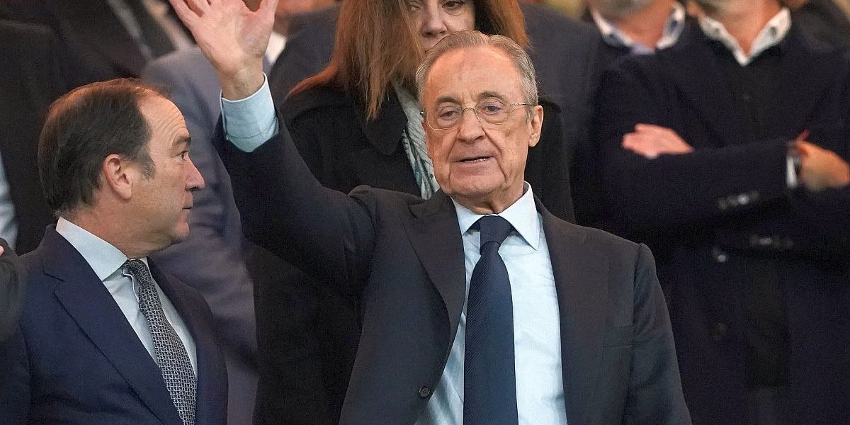 Ieși, NU privi! Trump, Lucescu și ce urmează în București