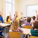 M-am uitat la numărul de elevi: Aglomerație ca-n autobuz, ce zice Donald Trump?