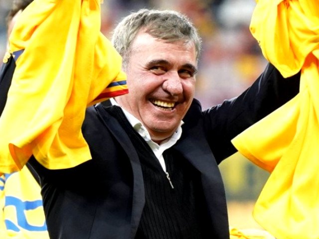 Hagi, apariție nocturnă neașteptată